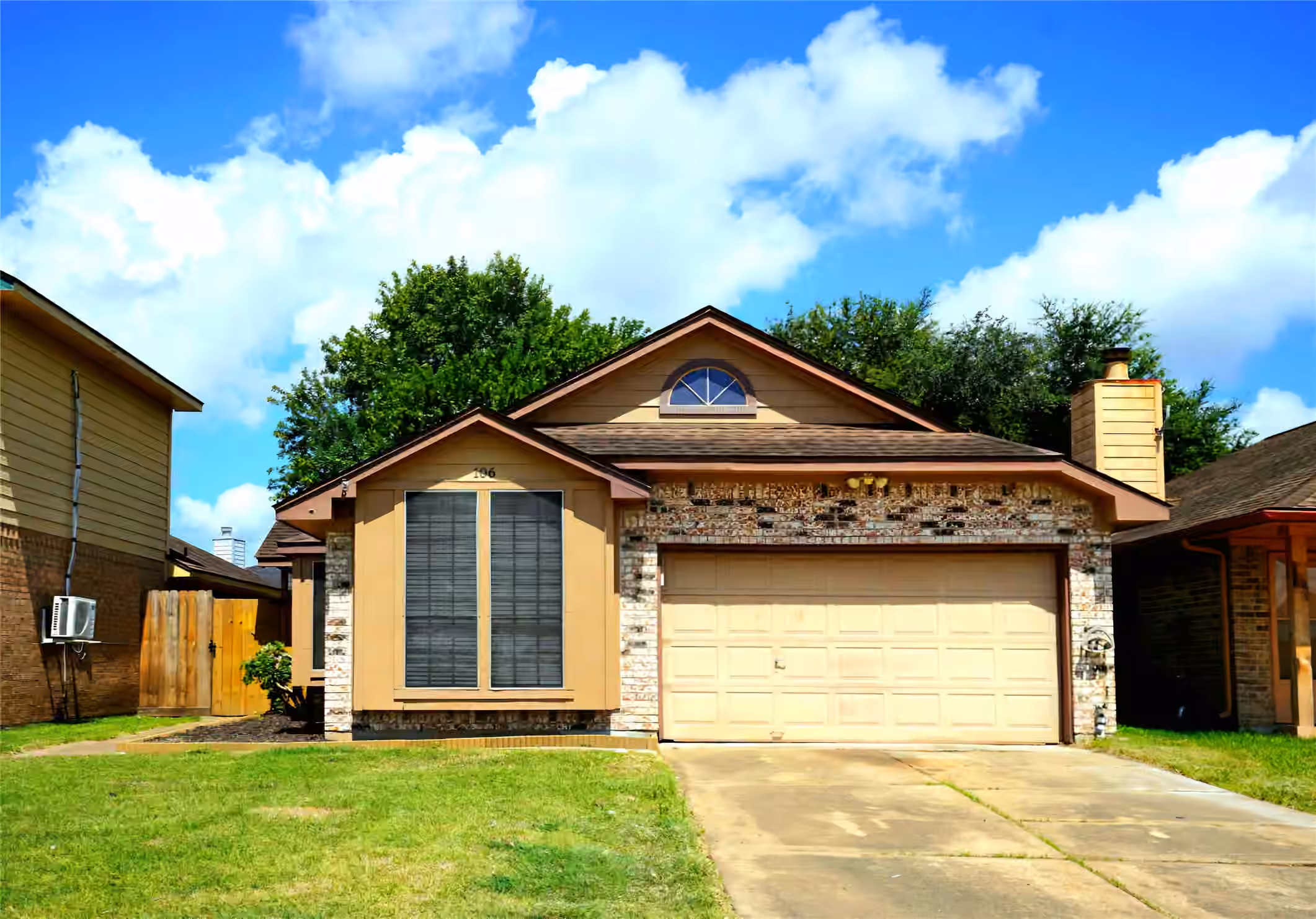 Photo of 106 Coffee Lane, Lake Jackson, TX