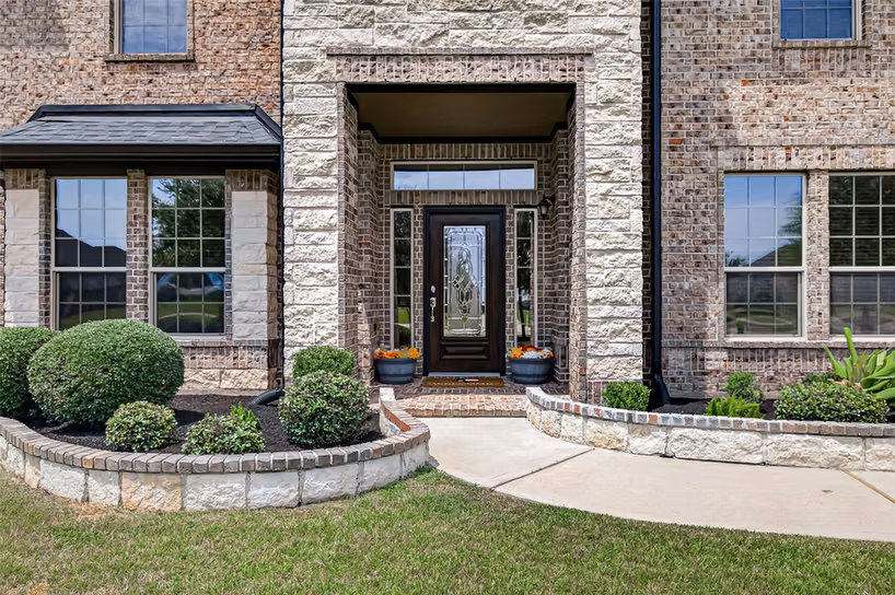 Photo 3 of 10610 Caddo Lake Drive, Needville, TX