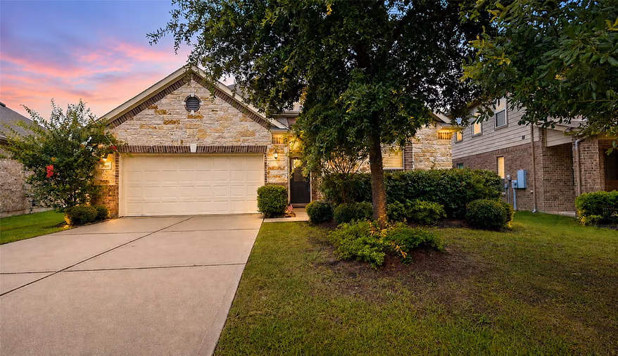 Photo of 2028 Elkington Circle, Conroe, TX 77304