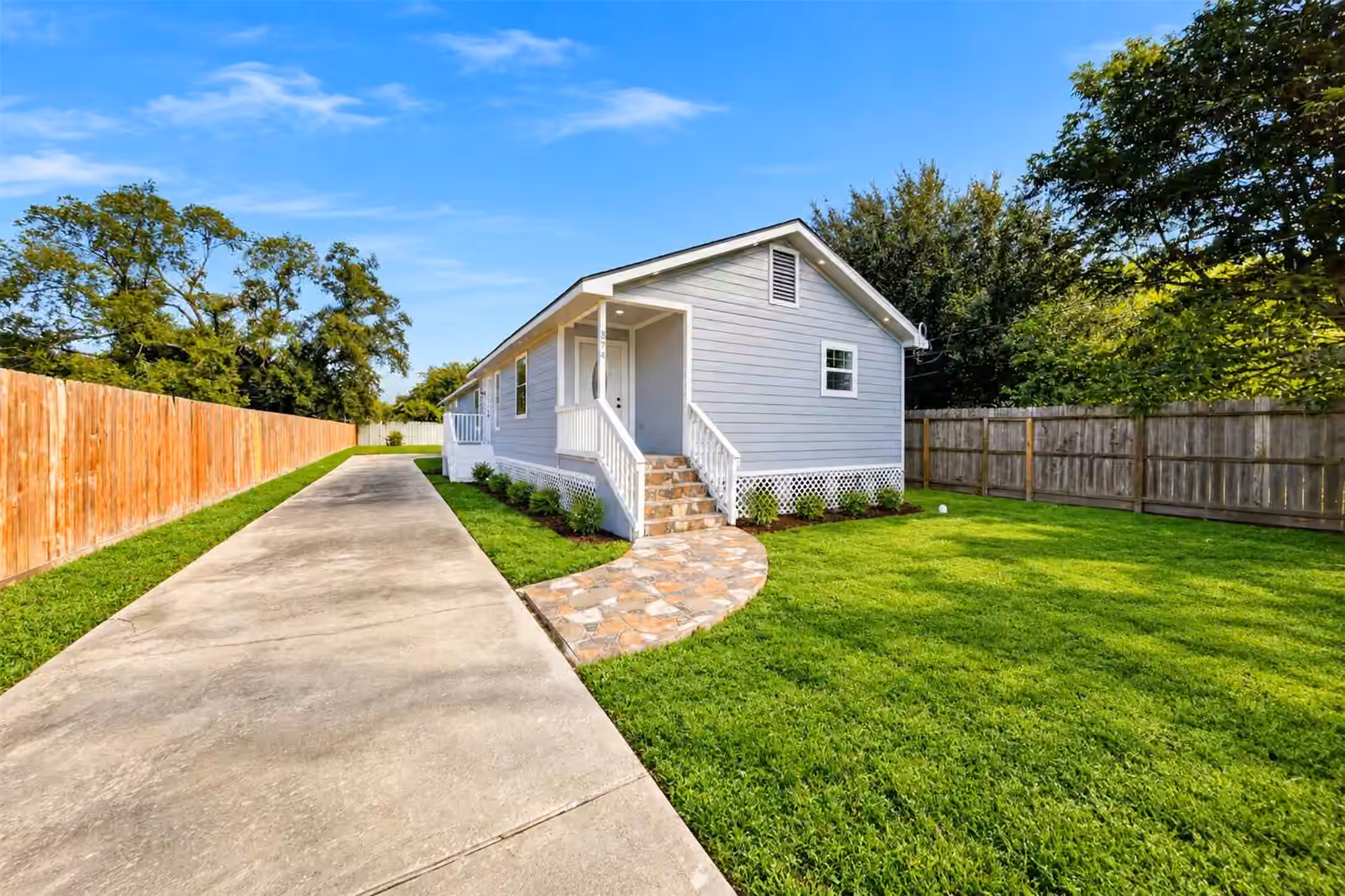 Photo 7 of 874 Green Meadow Lane, Houston, TX