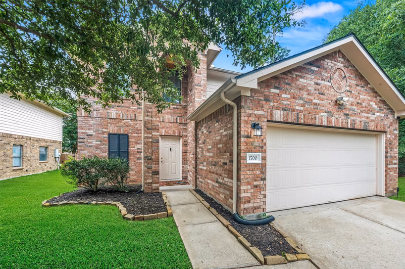 Photo of 1700 Chestnut Glen Court, Conroe, TX 77301