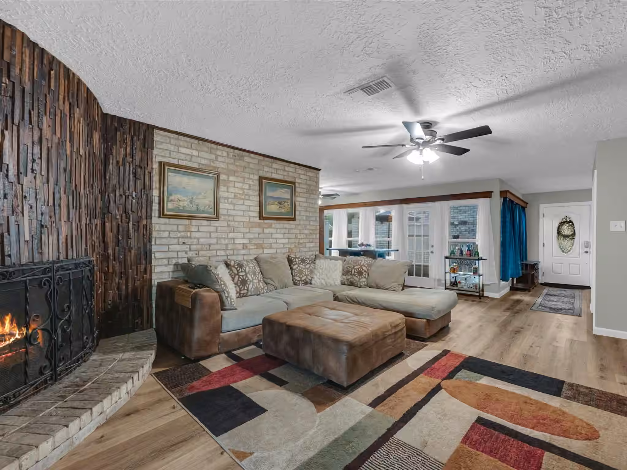 Photo 5 of 15714 Rill Lane, Houston, TX