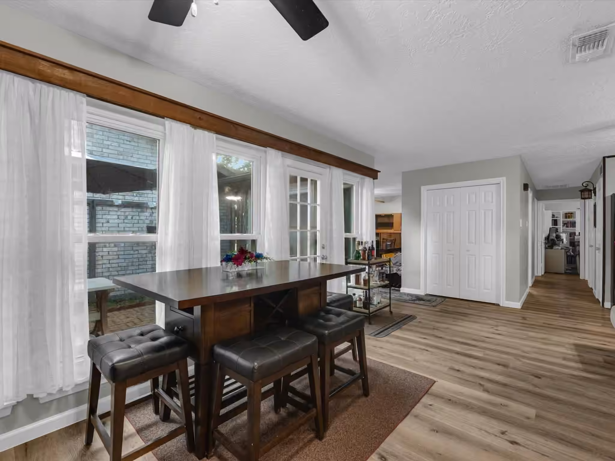 Photo 6 of 15714 Rill Lane, Houston, TX