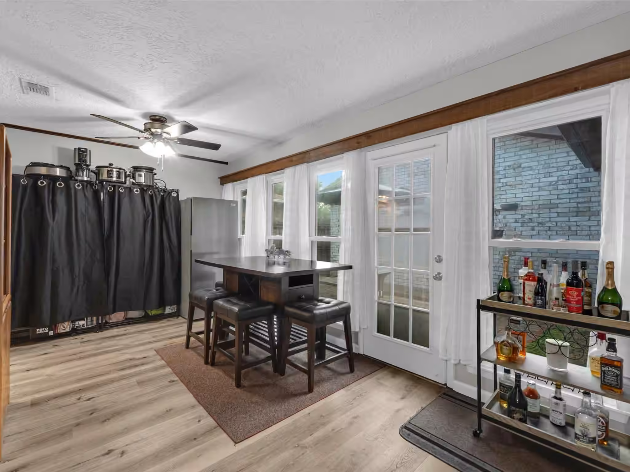 Photo 7 of 15714 Rill Lane, Houston, TX