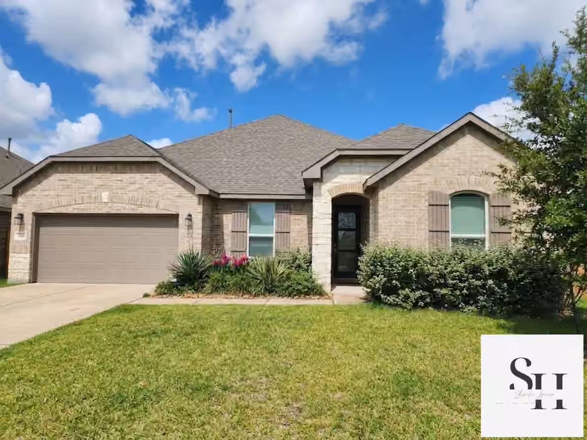 Photo of 8507 Alvararo Bay Drive, Cypress, TX 77433