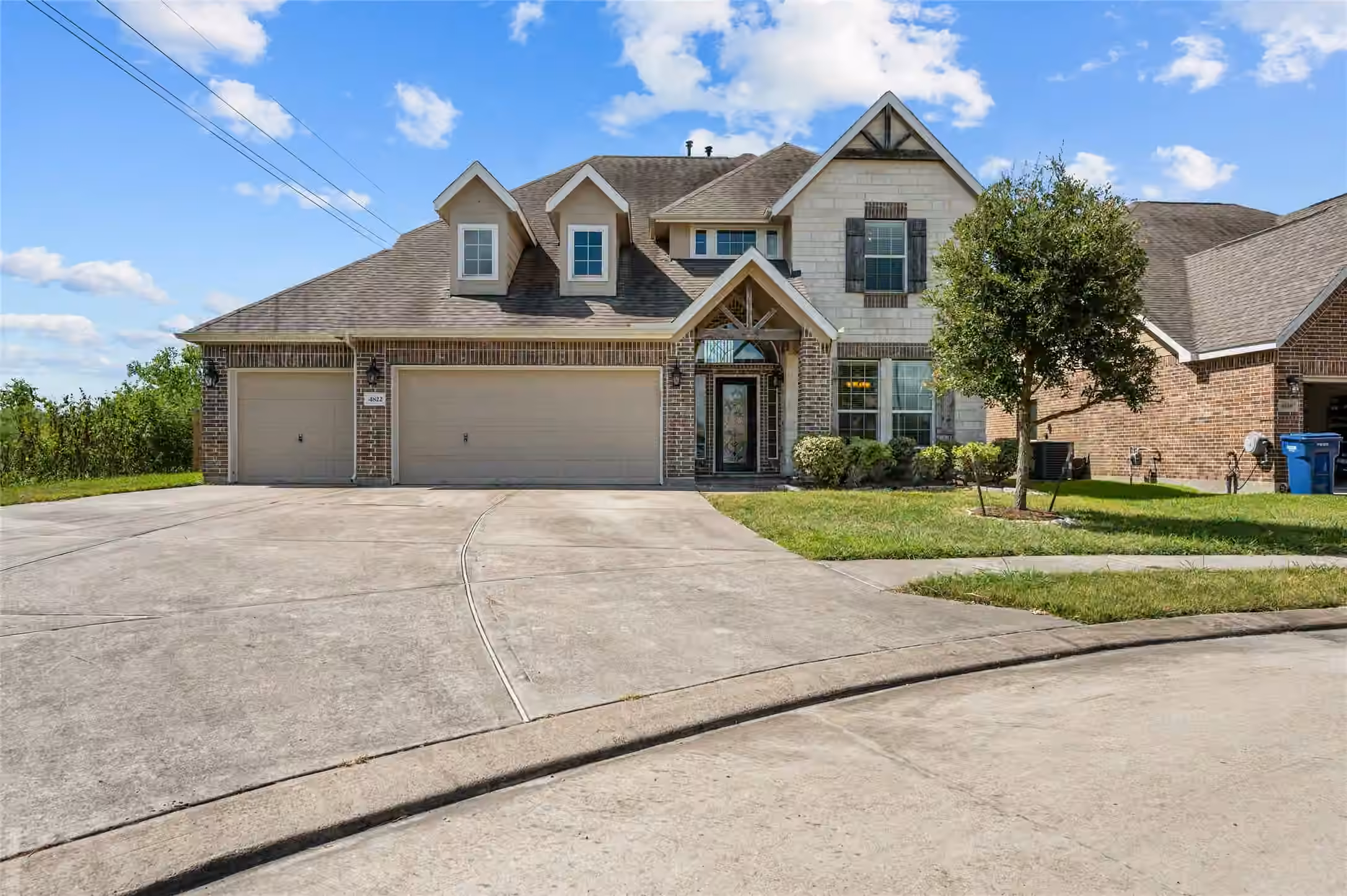 Photo of 4822 Bay Vista Drive, Baytown, TX