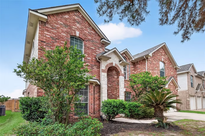 Photo 3 of 16615 Barrett Post Lane, Houston, TX