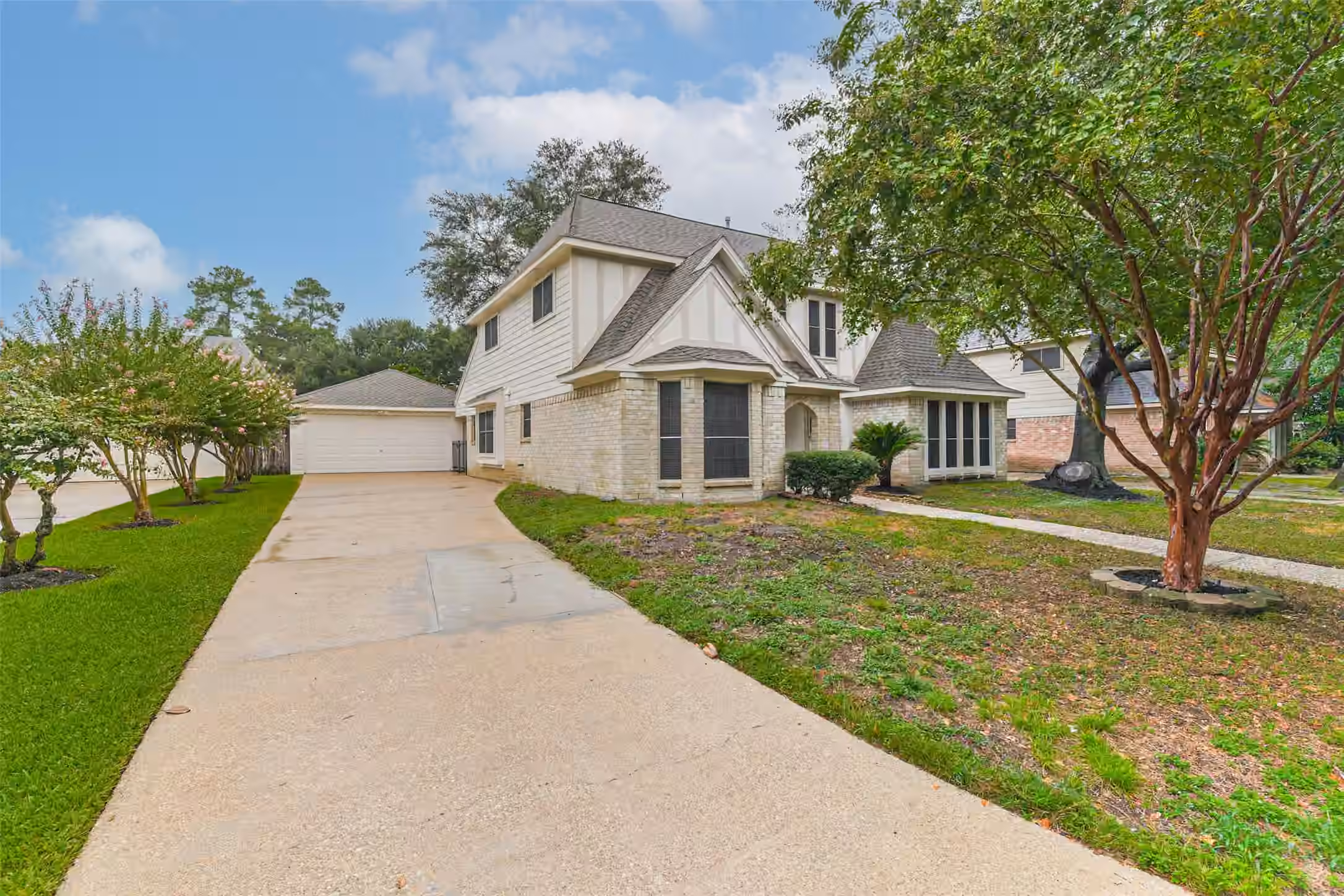 Photo 3 of 6718 Gentle Bend Drive, Houston, TX