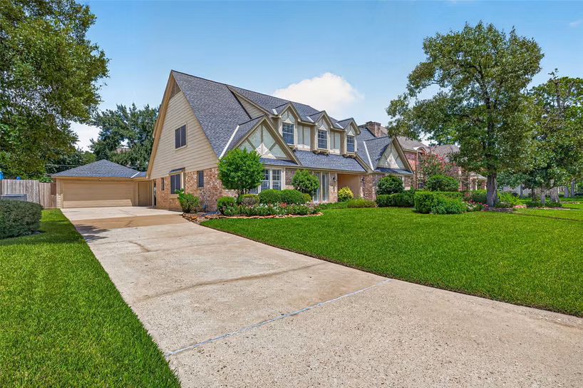 Photo 4 of 12306 Laneview Drive, Houston, TX