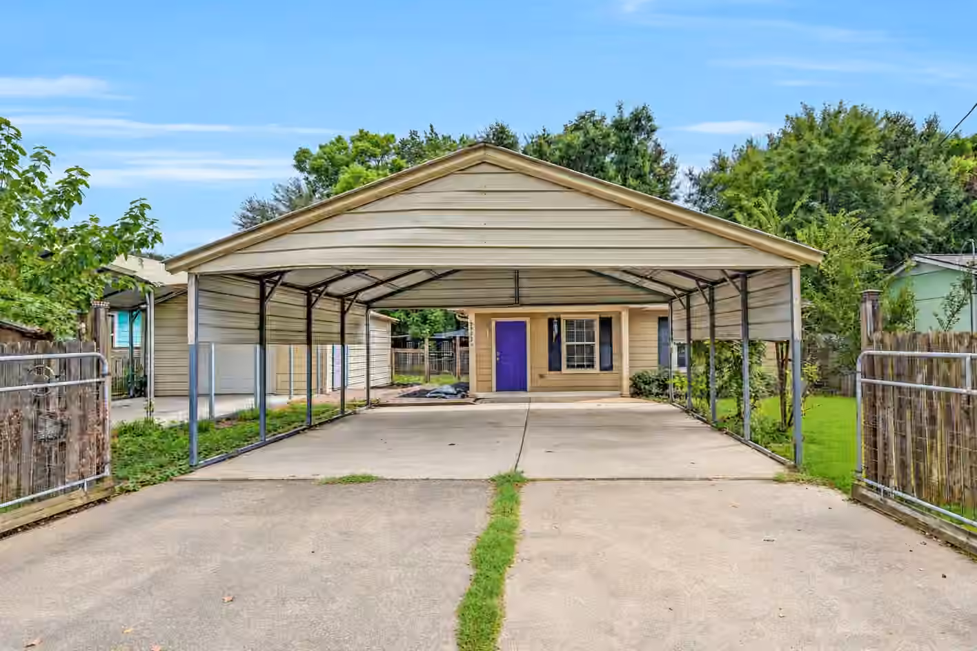 Photo 4 of 4221 Darby Street, Bacliff, TX