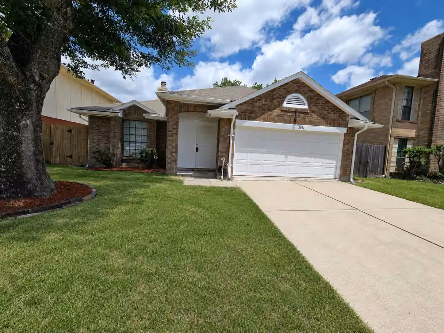 Photo 2 of 2034 Village Park Drive, Missouri City, TX