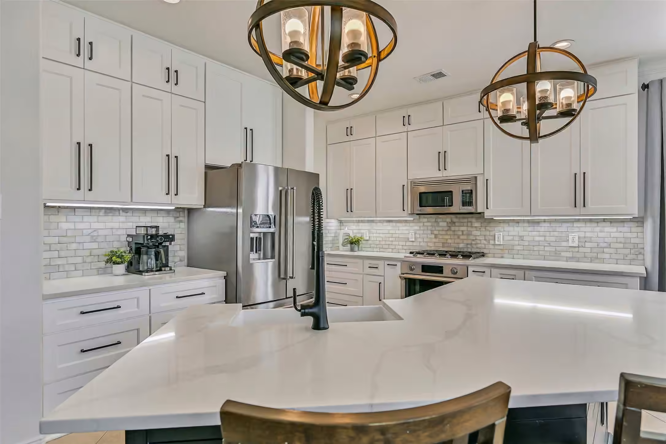 Photo 2 of 1117 Richards Drive, Friendswood, TX