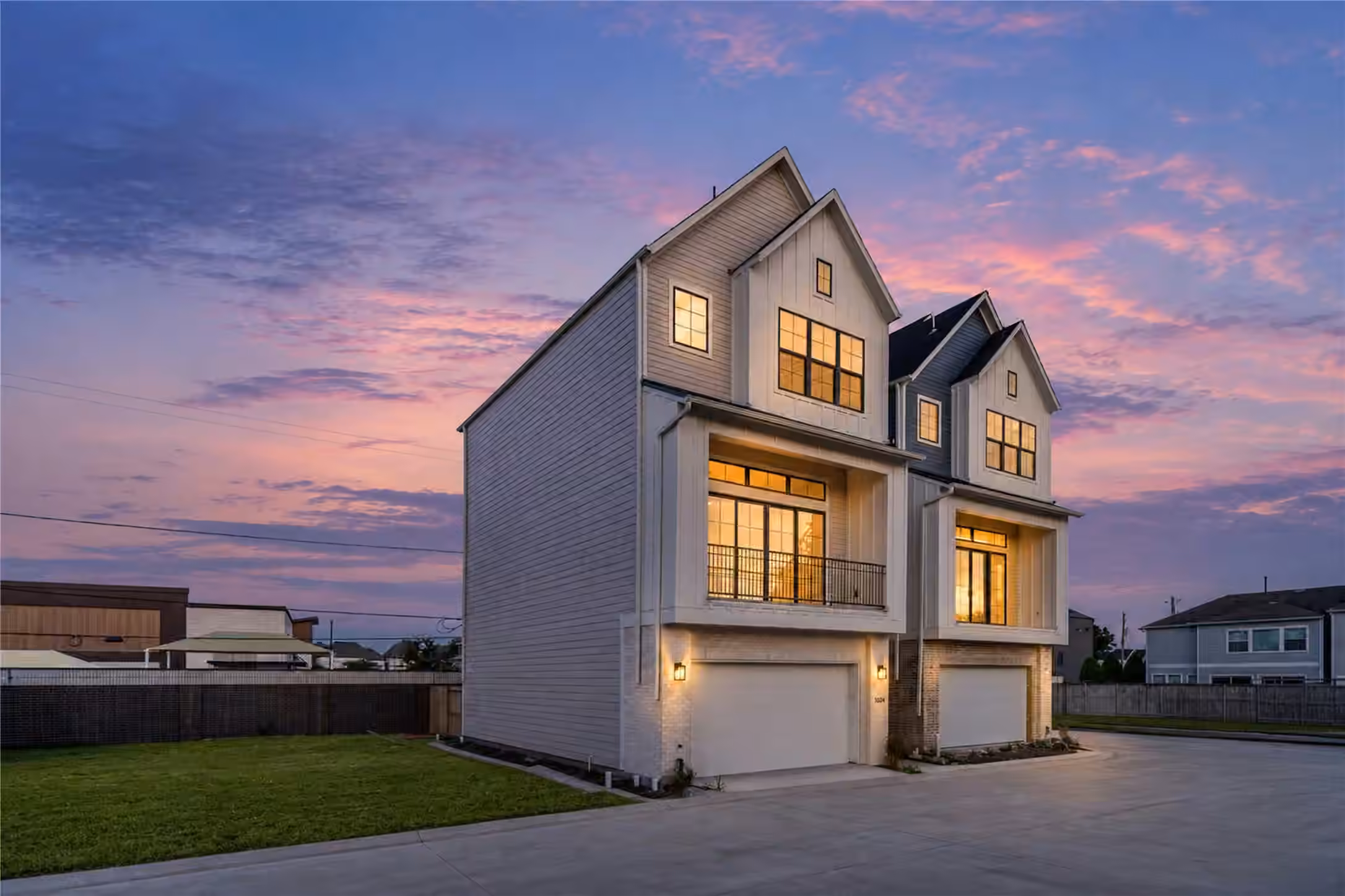Photo 2 of 1608 Sedola Lane, Houston, TX