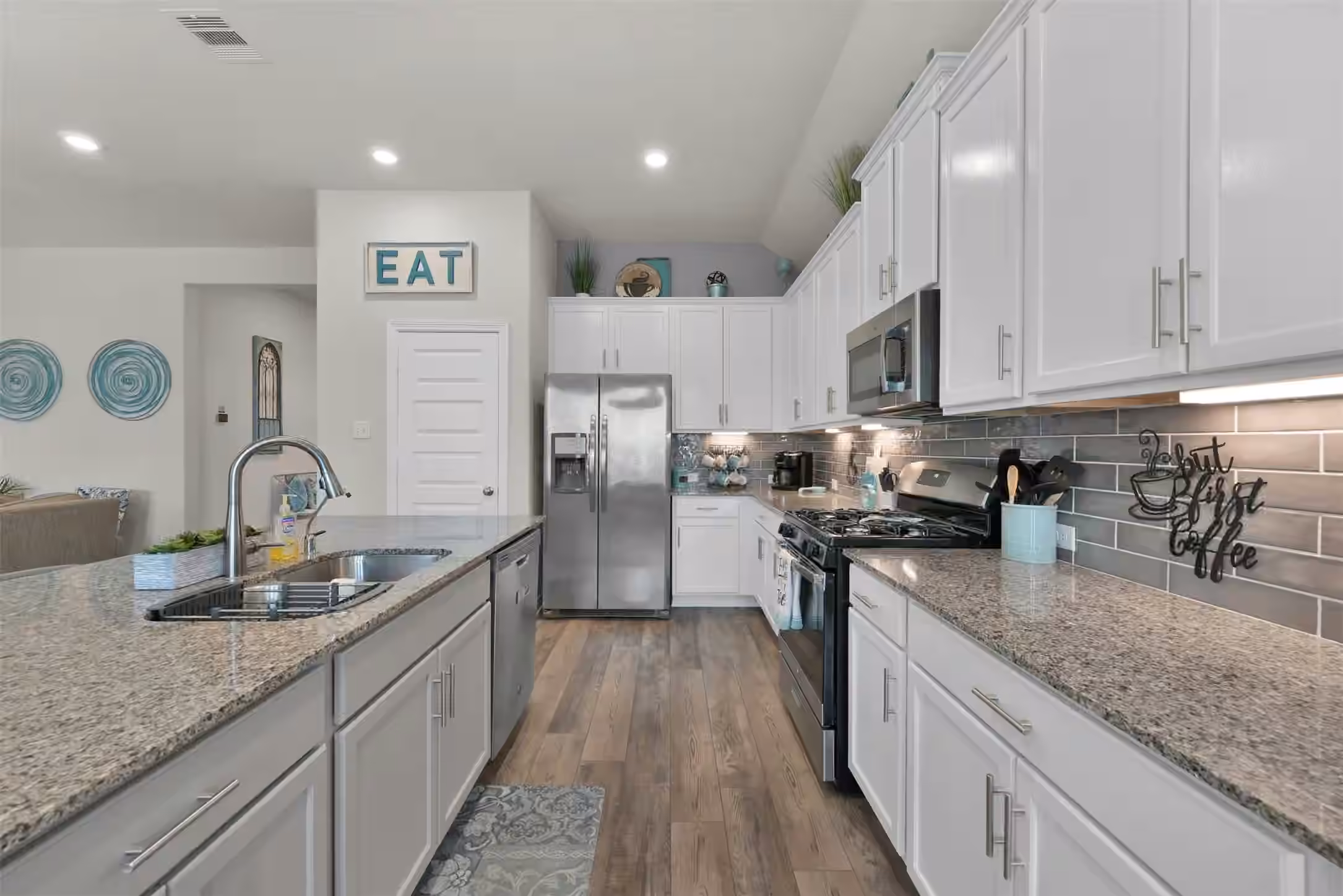 Photo 7 of 11918 Clearview Cove Drive, Humble, TX
