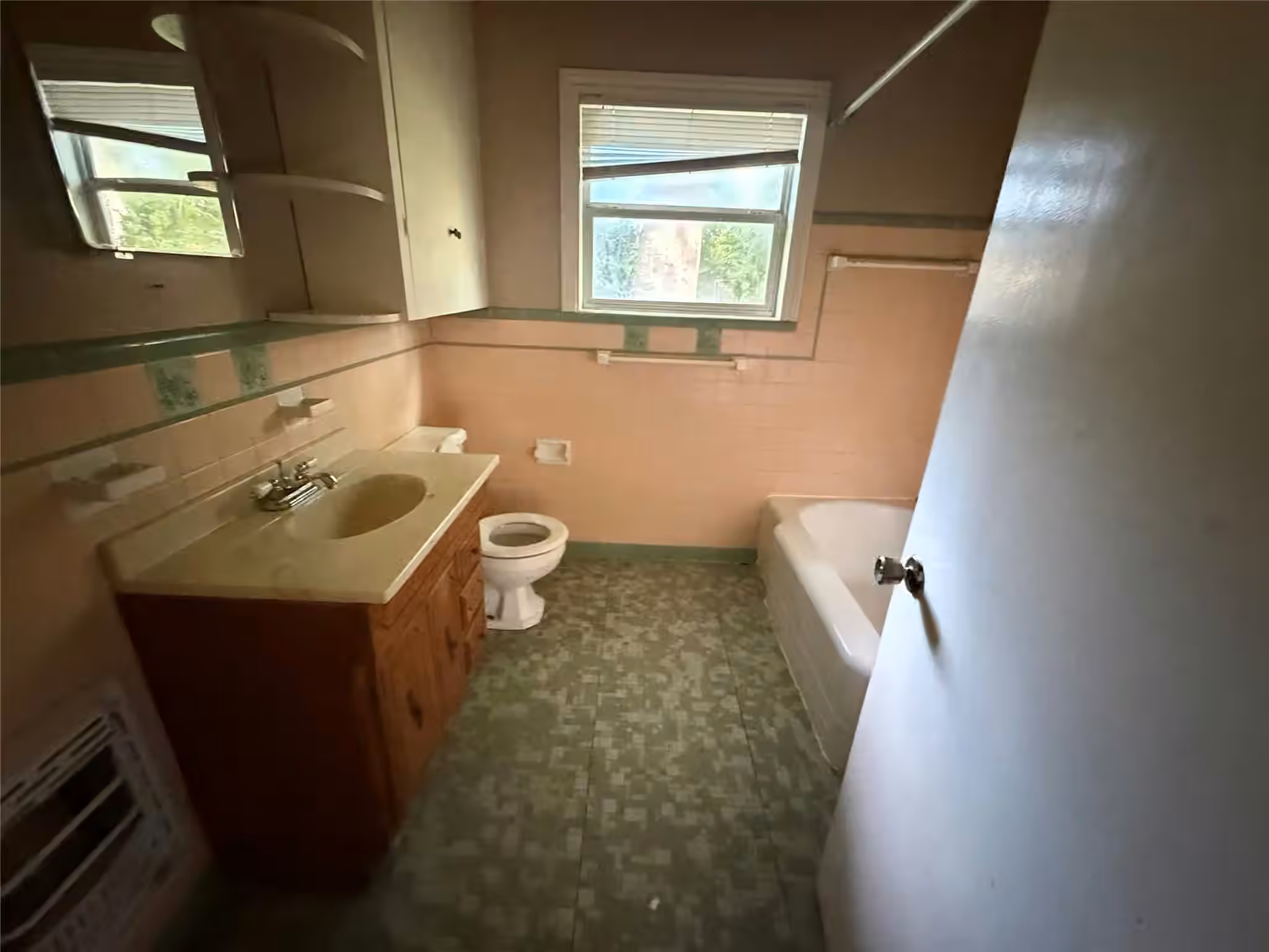 Photo 7 of 5501 Milart Street, Houston, TX