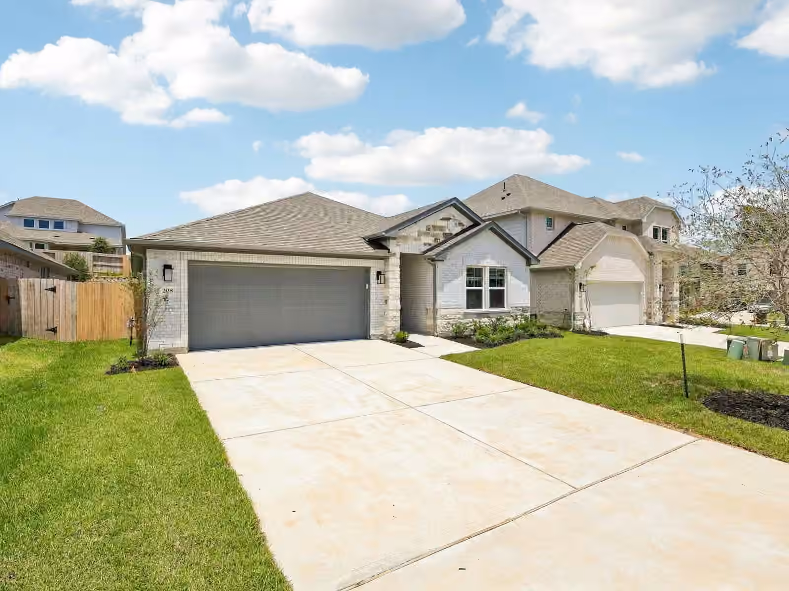 Photo of 208 Raine Manor Court, Montgomery, TX 77316