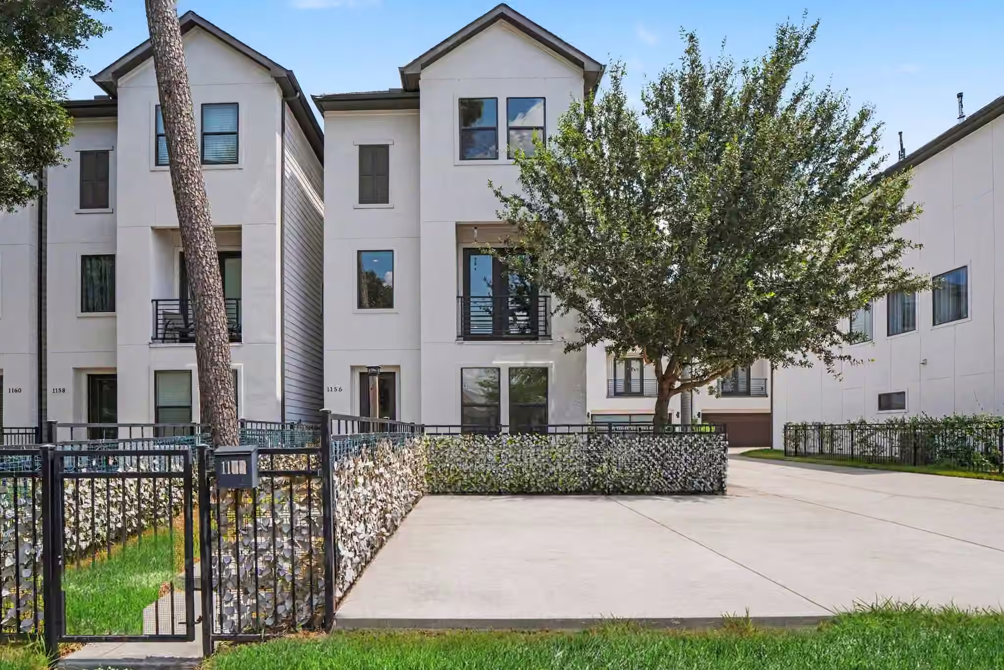 Photo of 1156 Wycliffe Drive, Houston, TX 77043