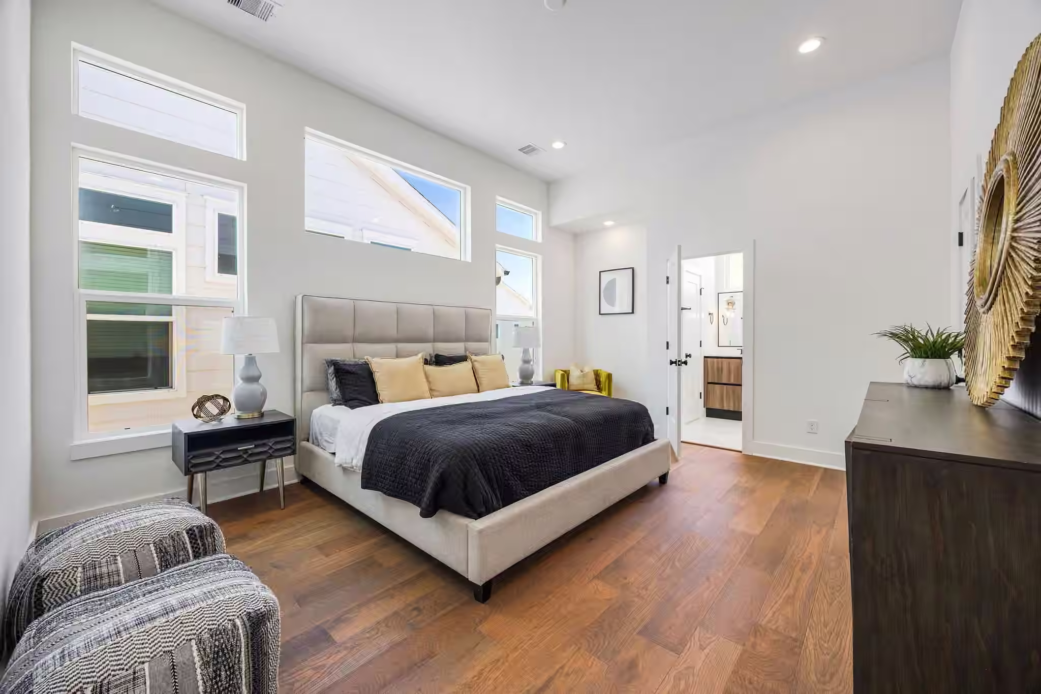 Photo 5 of 303 Marcella Street K, Houston, TX