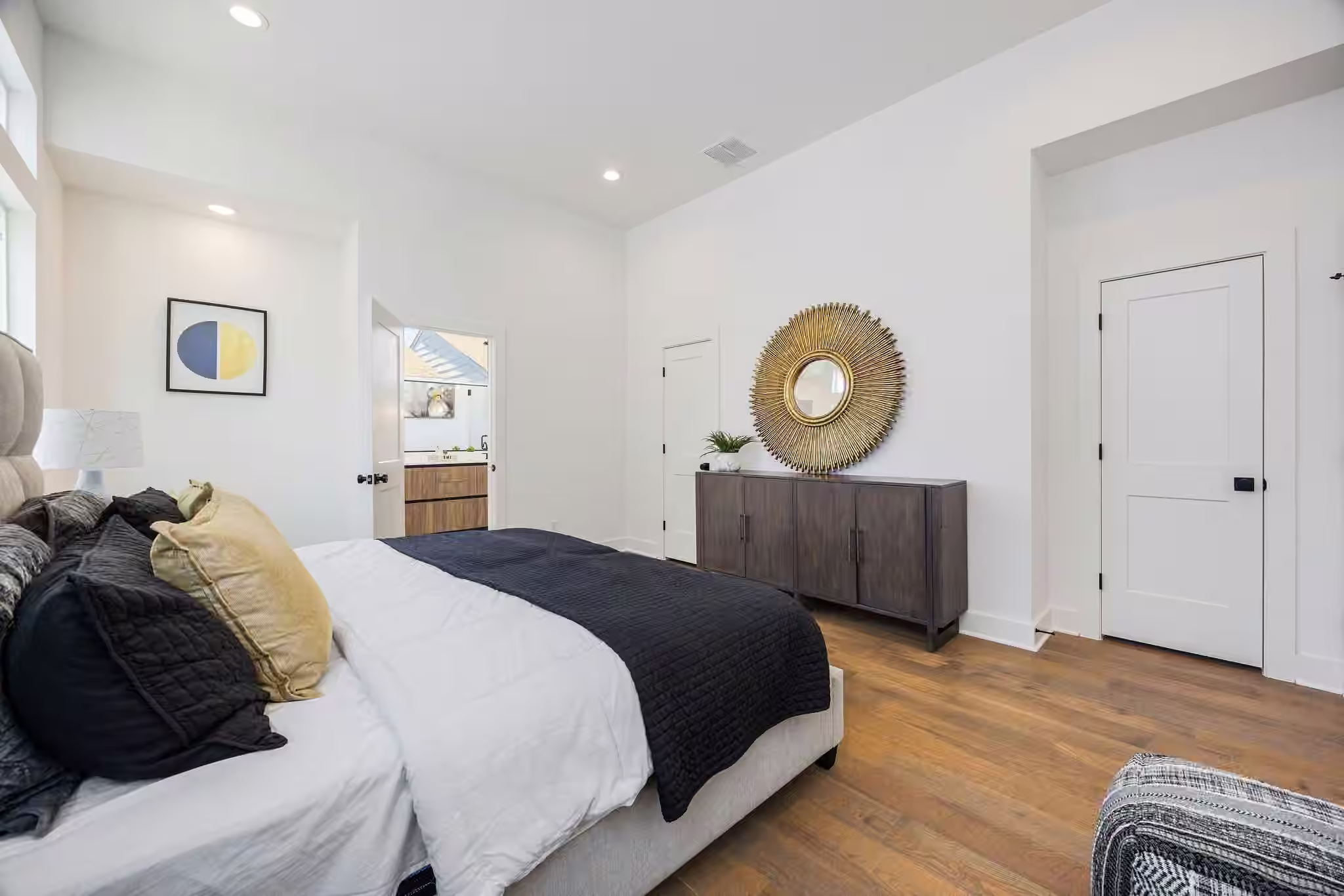 Photo 7 of 303 Marcella Street K, Houston, TX