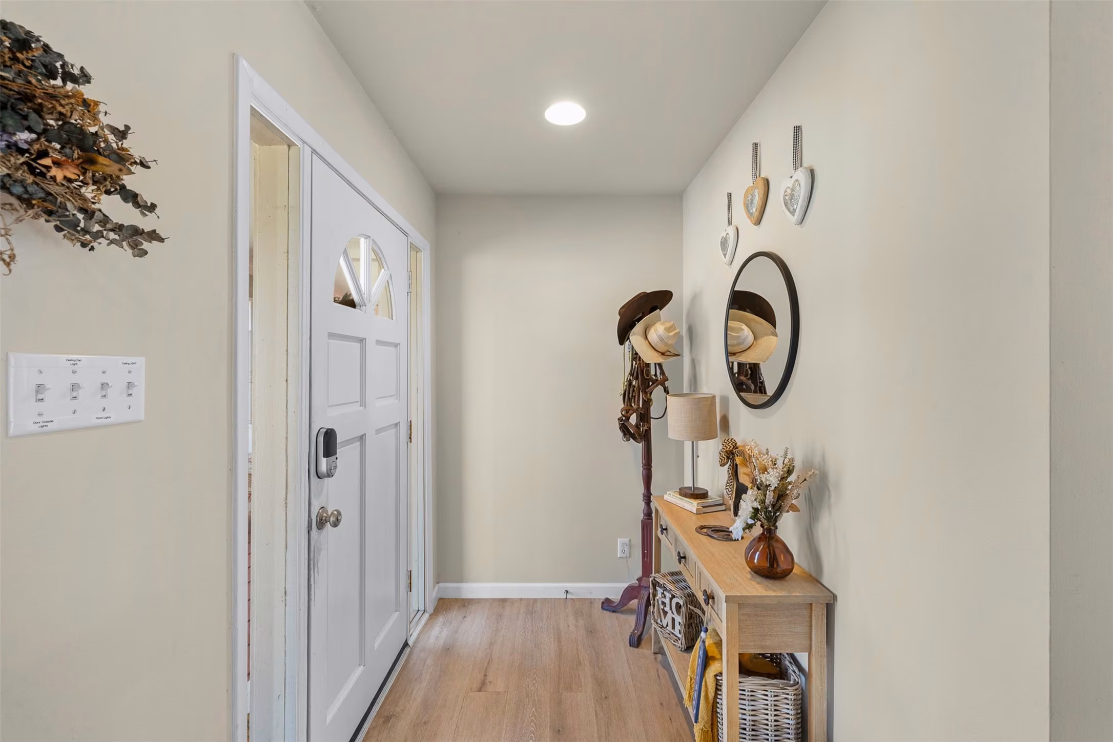 Photo 6 of 3722 W Hilltop Drive, Chappell Hill, TX