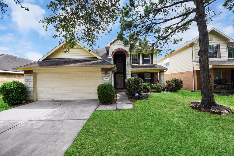 Photo 3 of 5110 Moss Garden Lane, Katy, TX