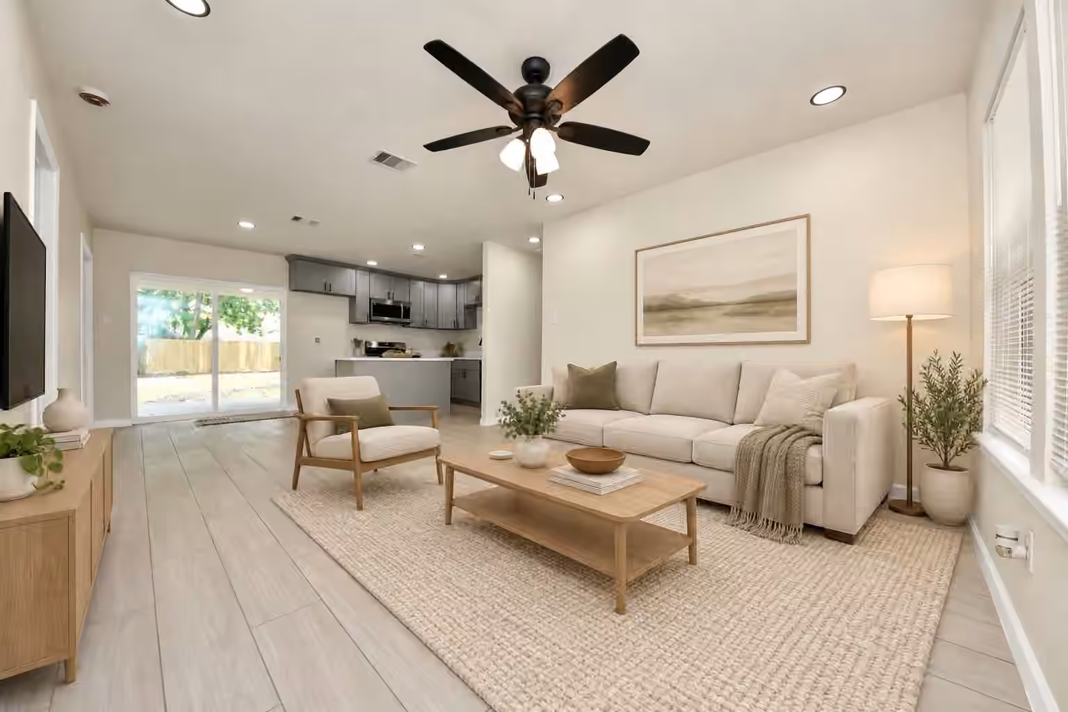Photo 4 of 5111 Willow Glen Drive, Houston, TX