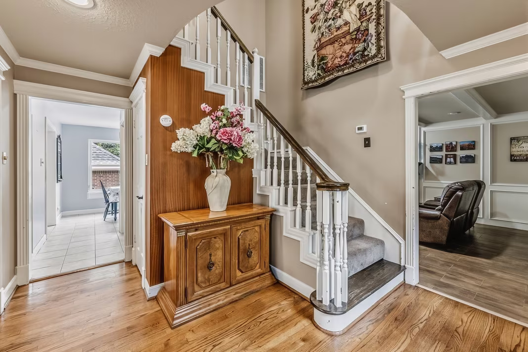 Photo 2 of 30 Royal Dalton Circle, Conroe, TX