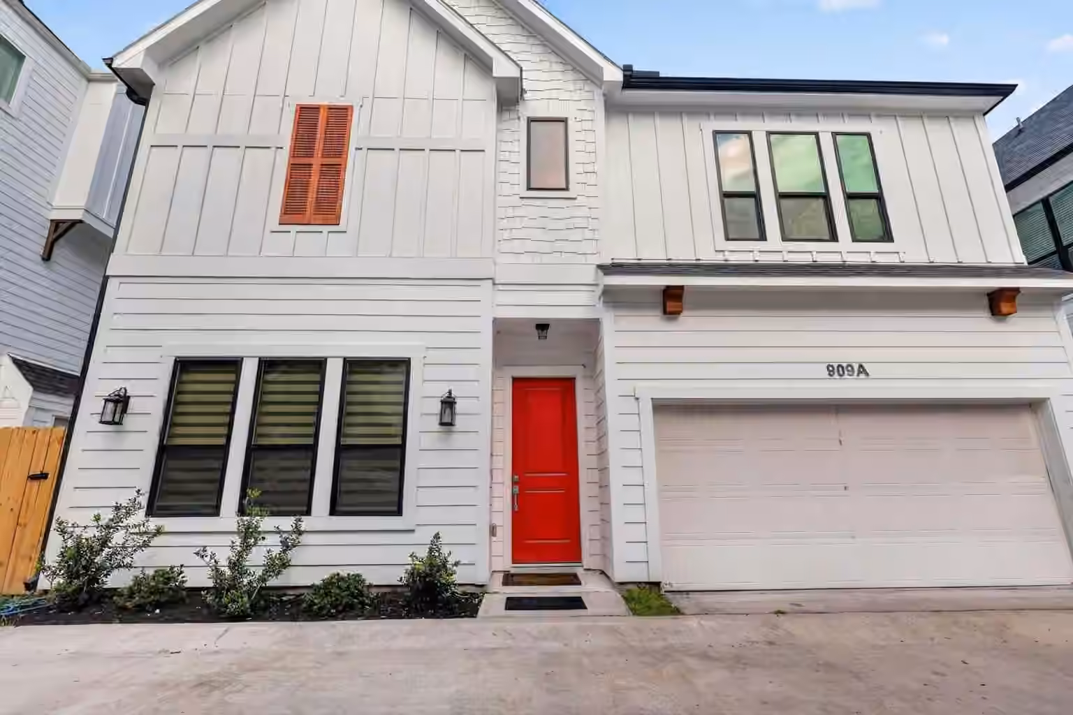 Photo of 909 Oak Street A, Houston, TX