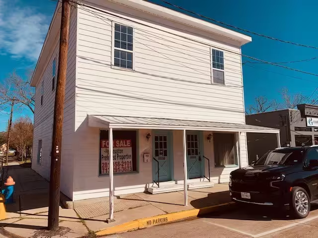 Photo of 401 E Main Street, Humble, TX
