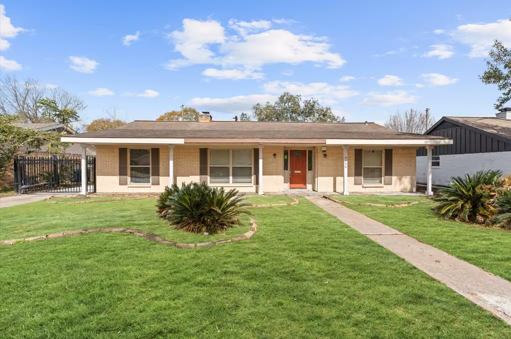 Photo of 6026 Mcknight Street, Houston, TX 77035