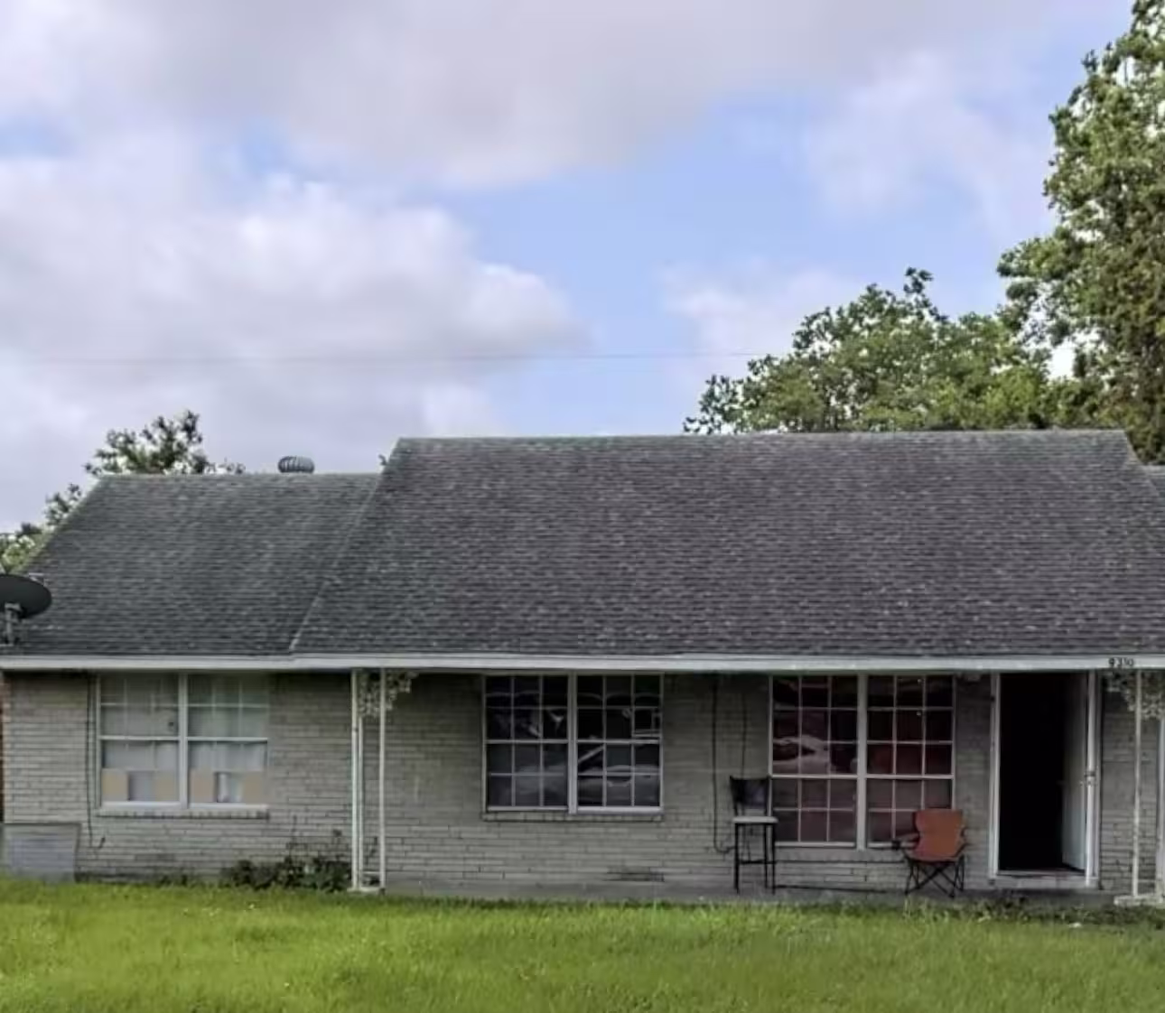 Photo 2 of 9310 Laura Koppe Road, Houston, TX