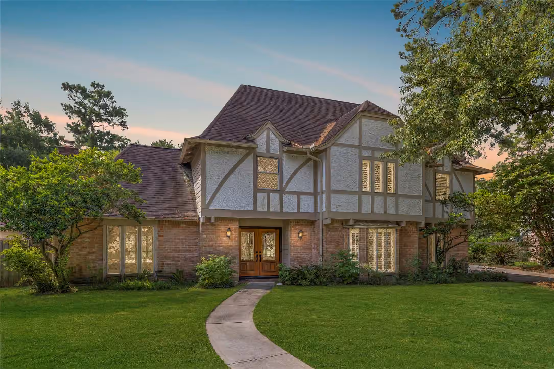 Photo of 8215 Winding Hill Lane, Spring, TX