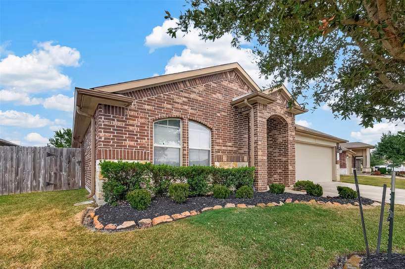 Photo 4 of 2822 Canadian Goose Lane, Baytown, TX