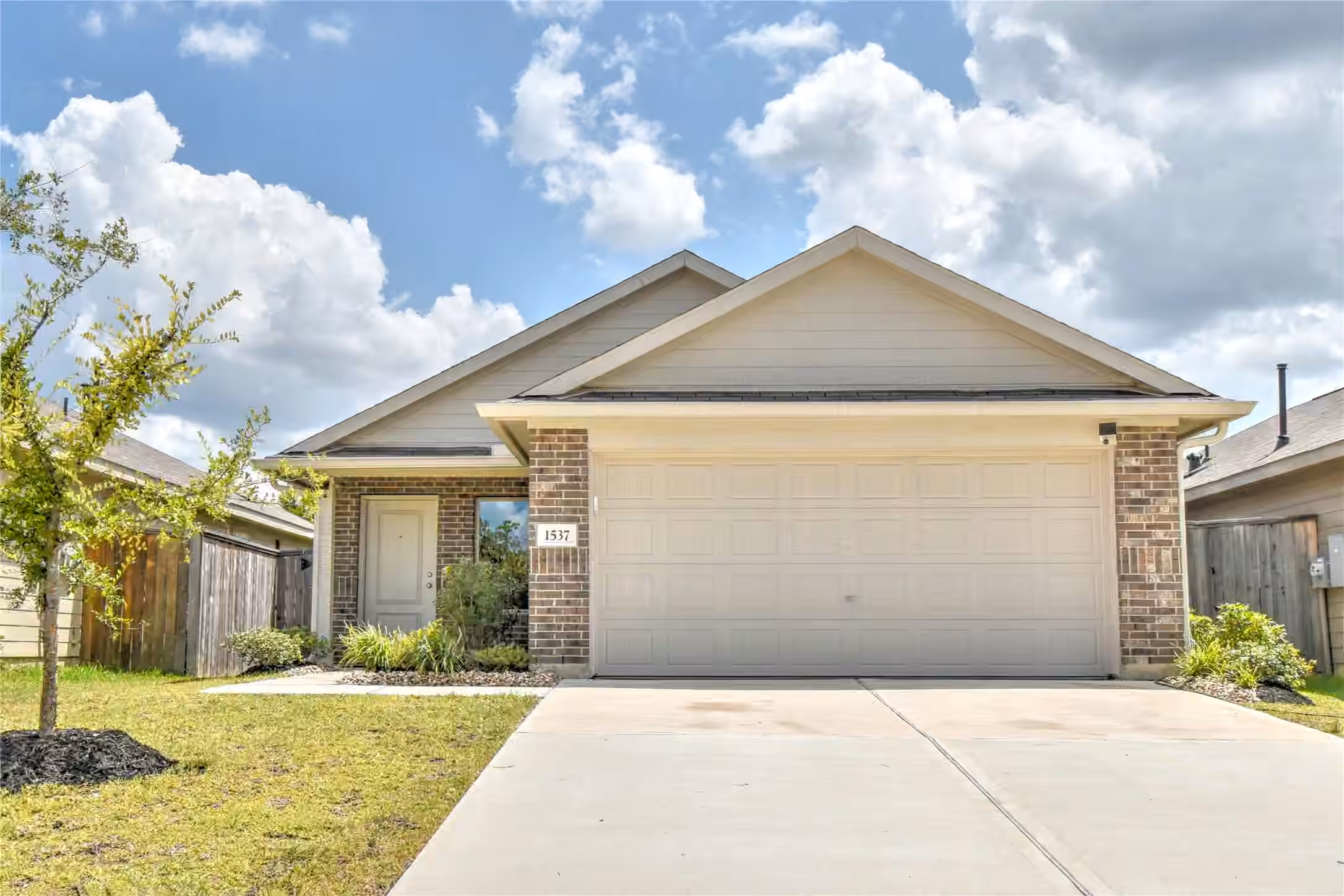 Photo of 1537 San Sebastien Drive, Conroe, TX 77301