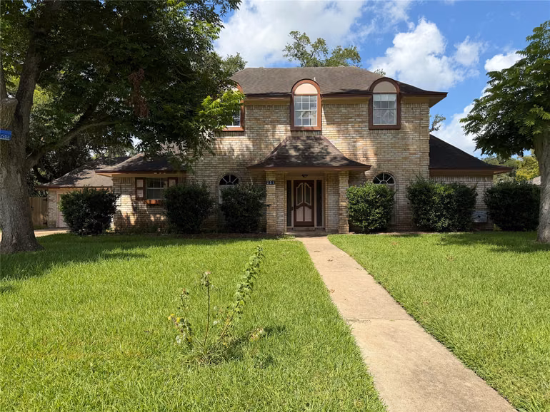 Photo of 231 Huckleberry Drive, Lake Jackson, TX 77566