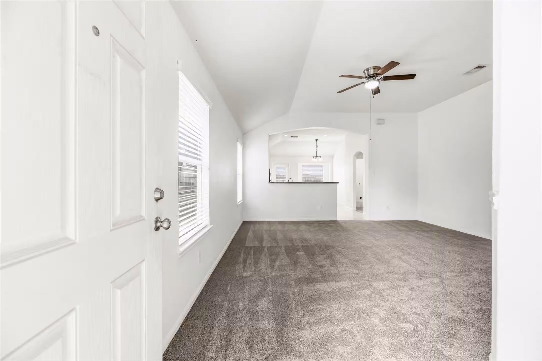 Photo 5 of 10410 Dewey Eve Court, Houston, TX