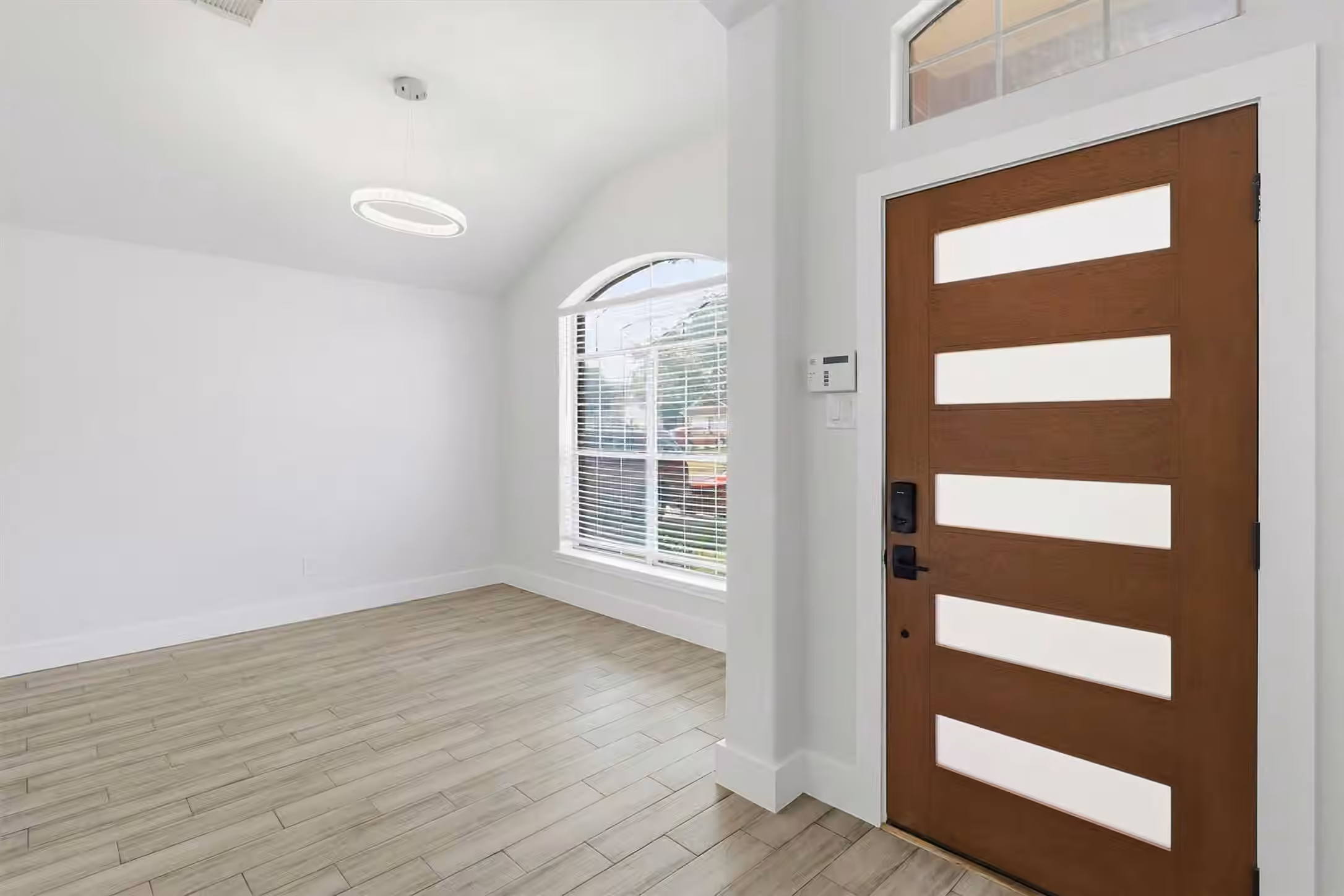 Photo 5 of 17214 Lilac Vale Court, Houston, TX