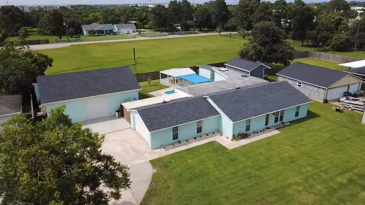 Photo of 1212 Delores Street, Kemah, TX