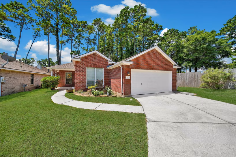Photo of 2227 Valley View Crossing, Conroe, TX