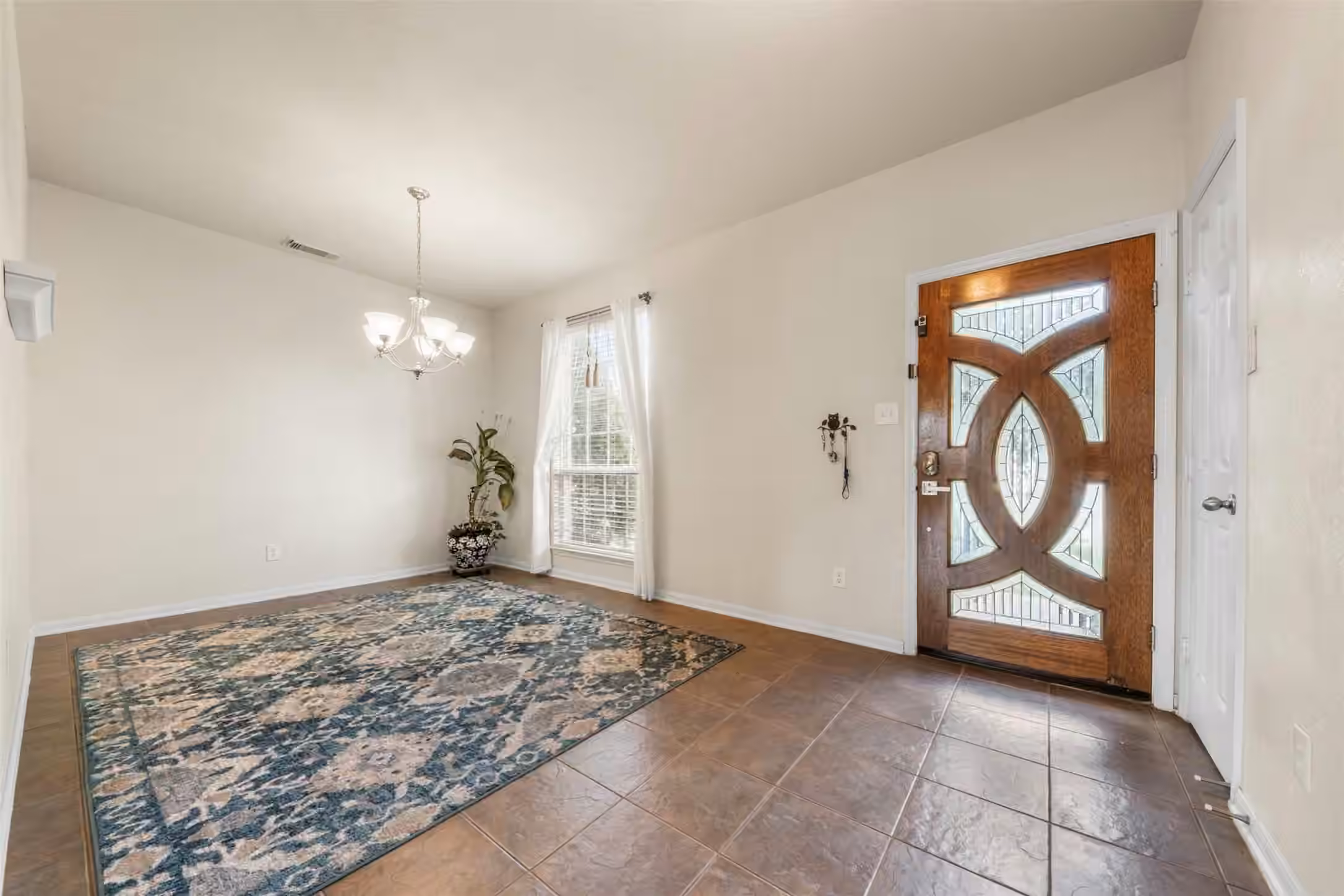 Photo 7 of 2990 Creek Falls Court, Pearland, TX
