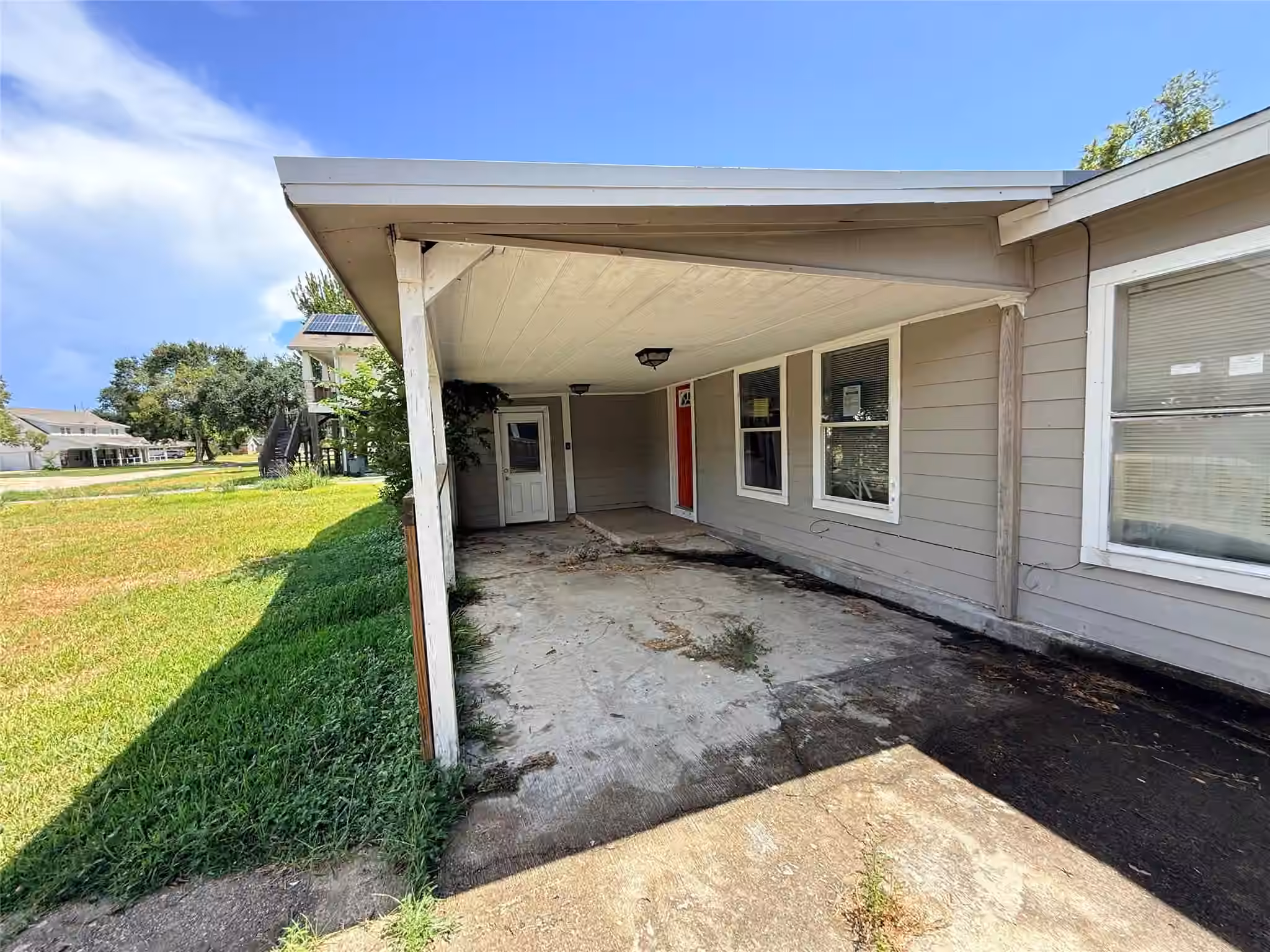 Photo 7 of 323 Seagrove Street, Shoreacres, TX