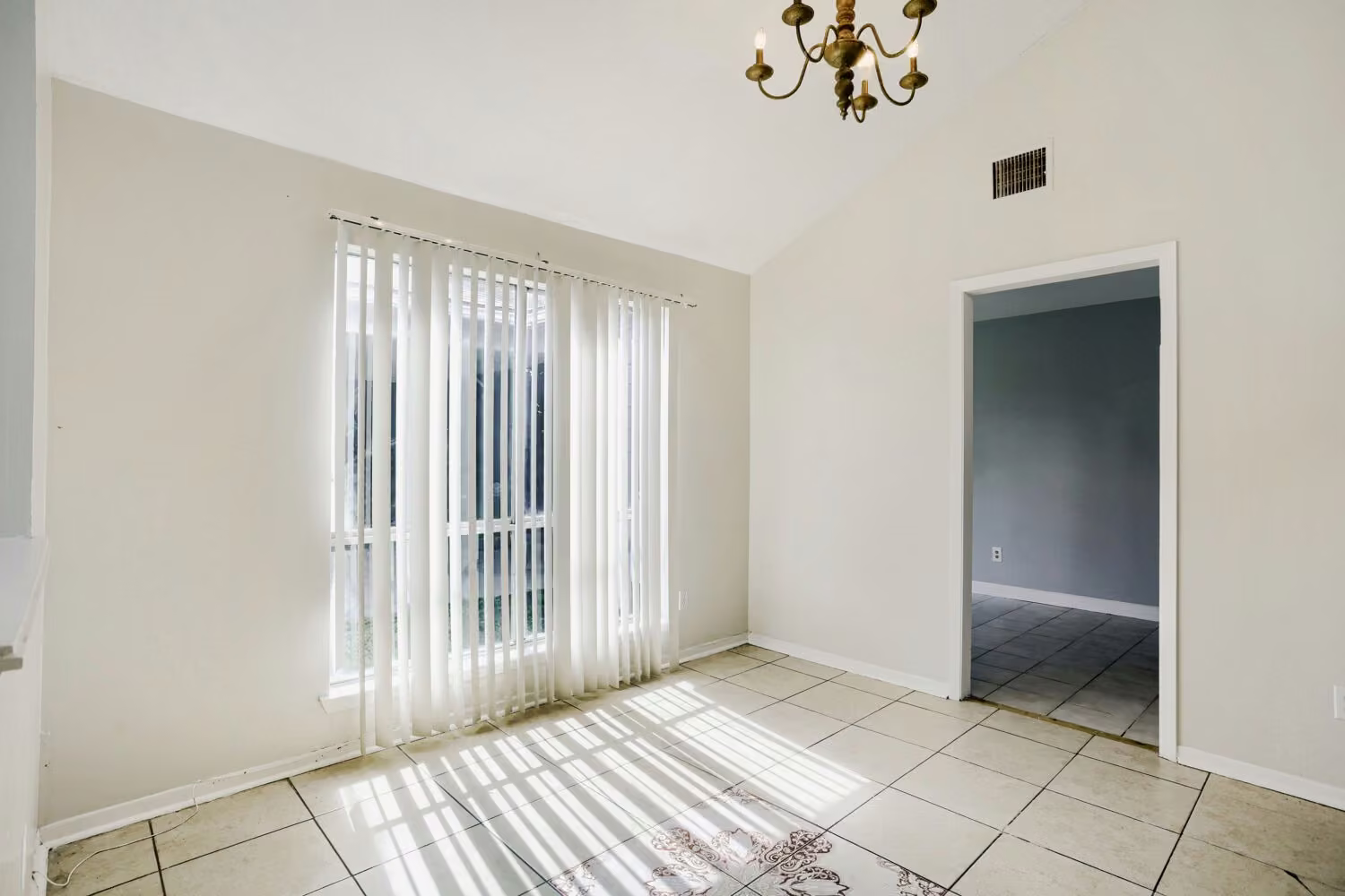 Photo 6 of 12410 Sungate Lane, Houston, TX