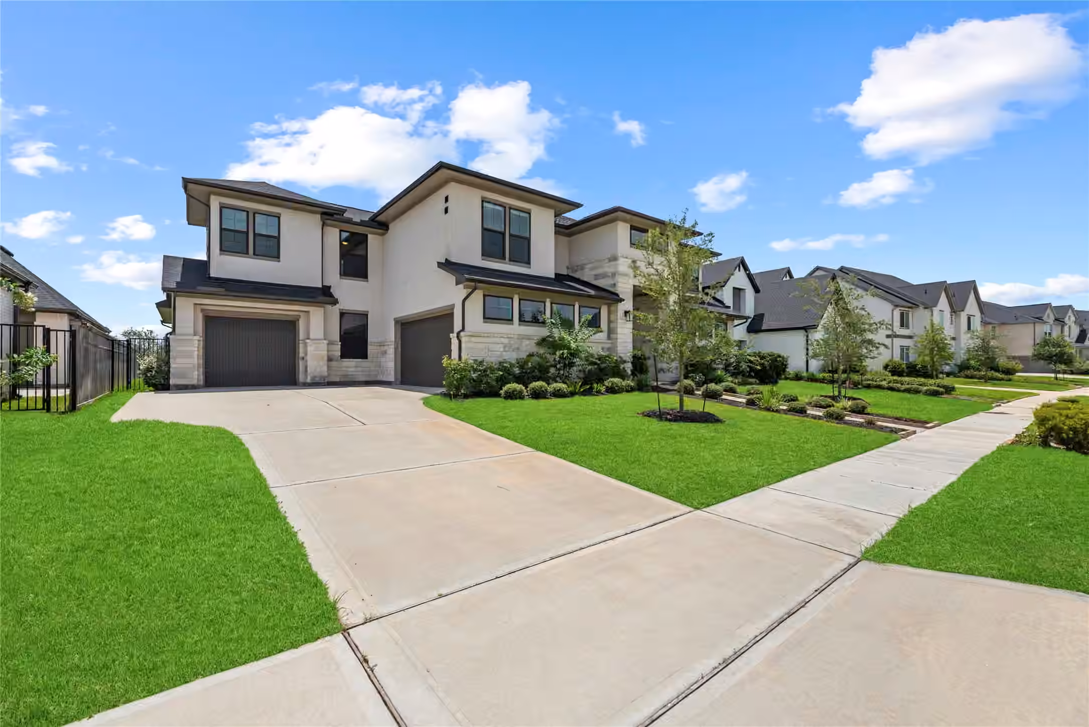 Photo 7 of 10314 Forest Lake Drive, Missouri City, TX 77459