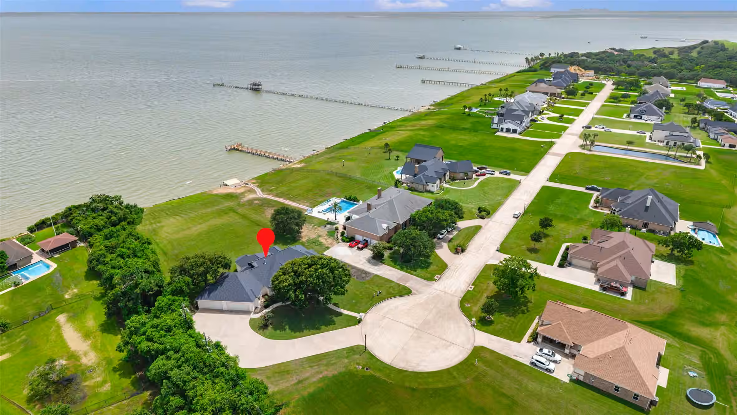 Photo 5 of 6426 Dow Reef Drive, Beach City, TX