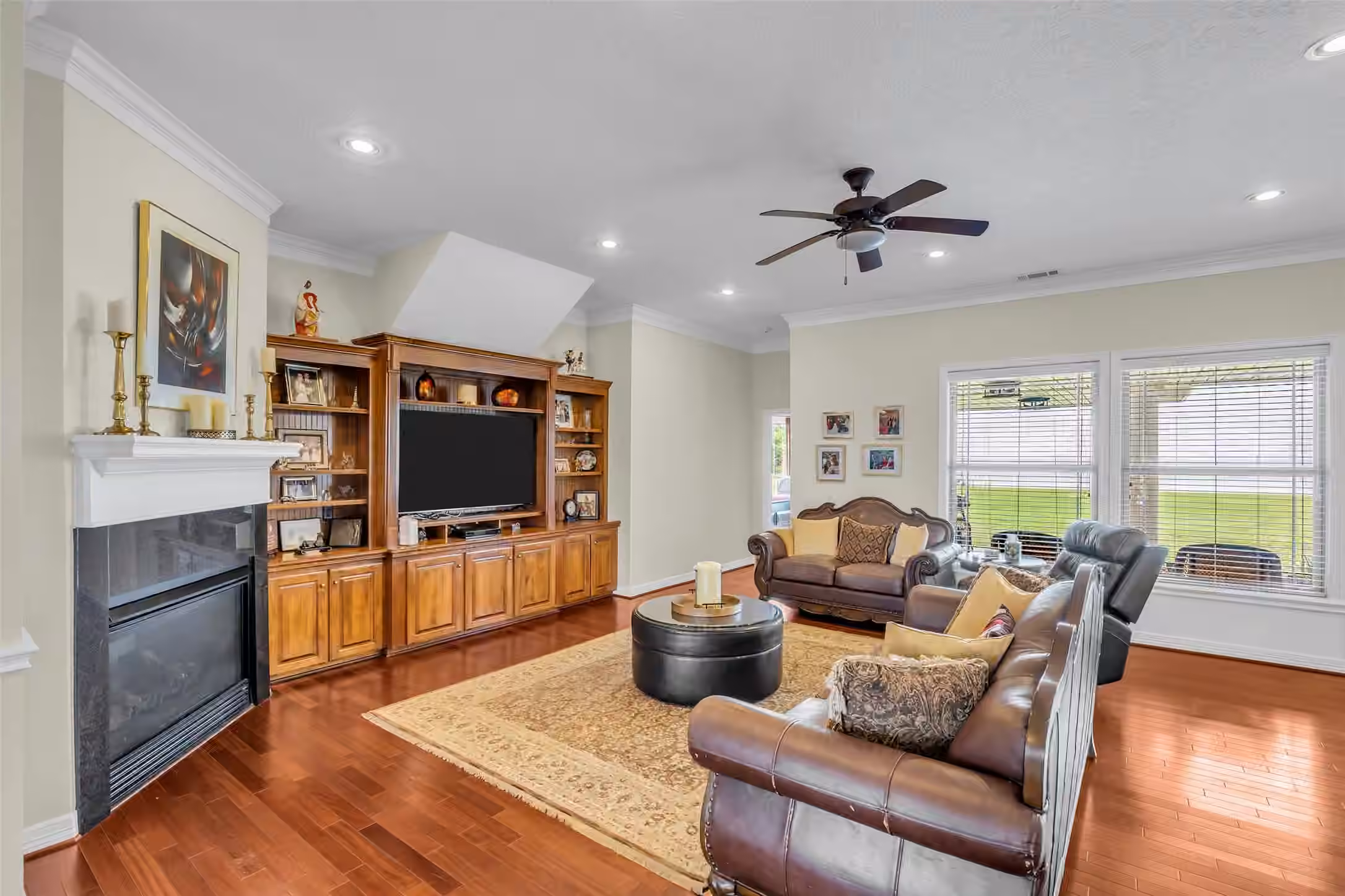 Photo 7 of 6426 Dow Reef Drive, Beach City, TX