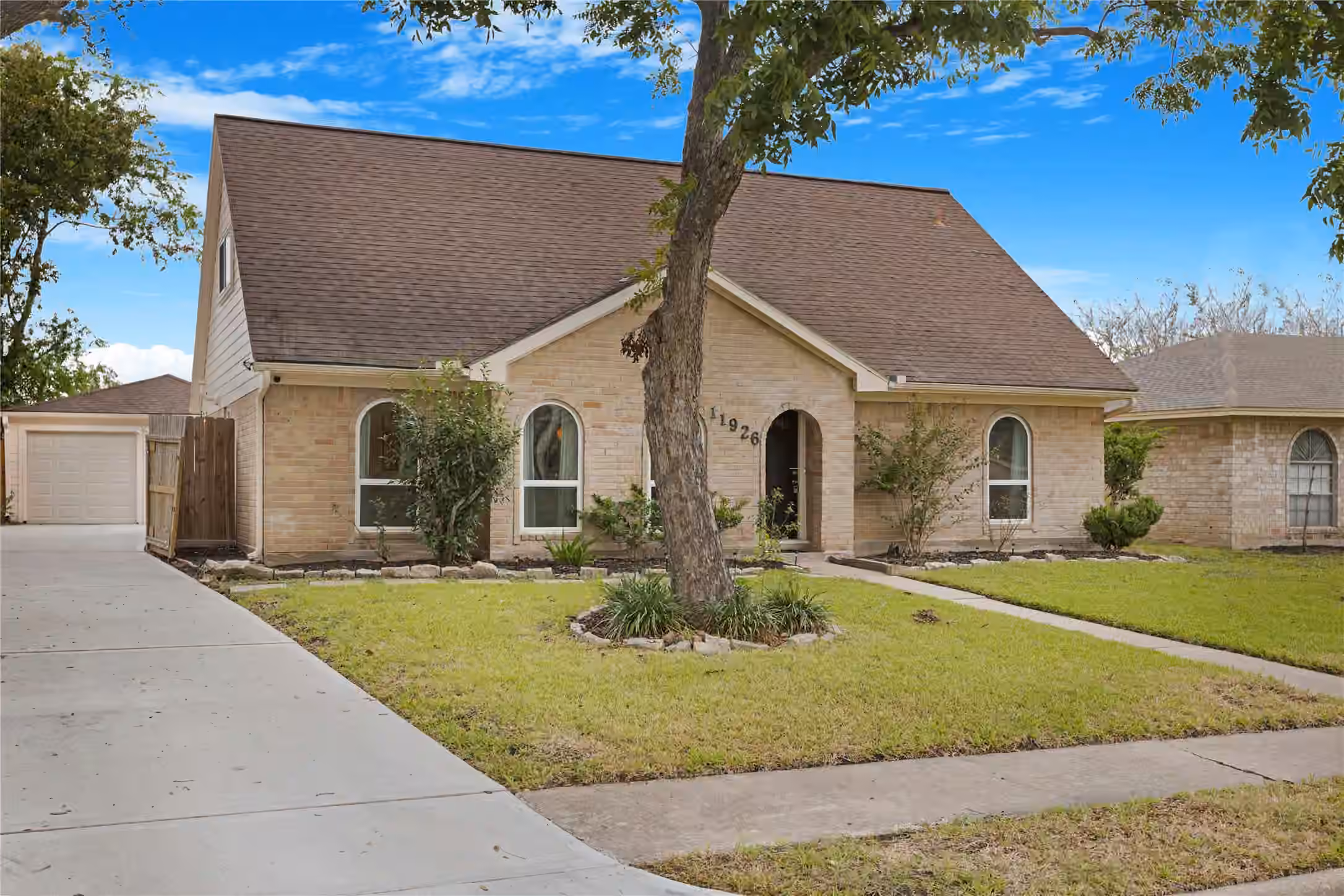 Photo 2 of 11926 Monticeto Lane, Meadows Place, TX