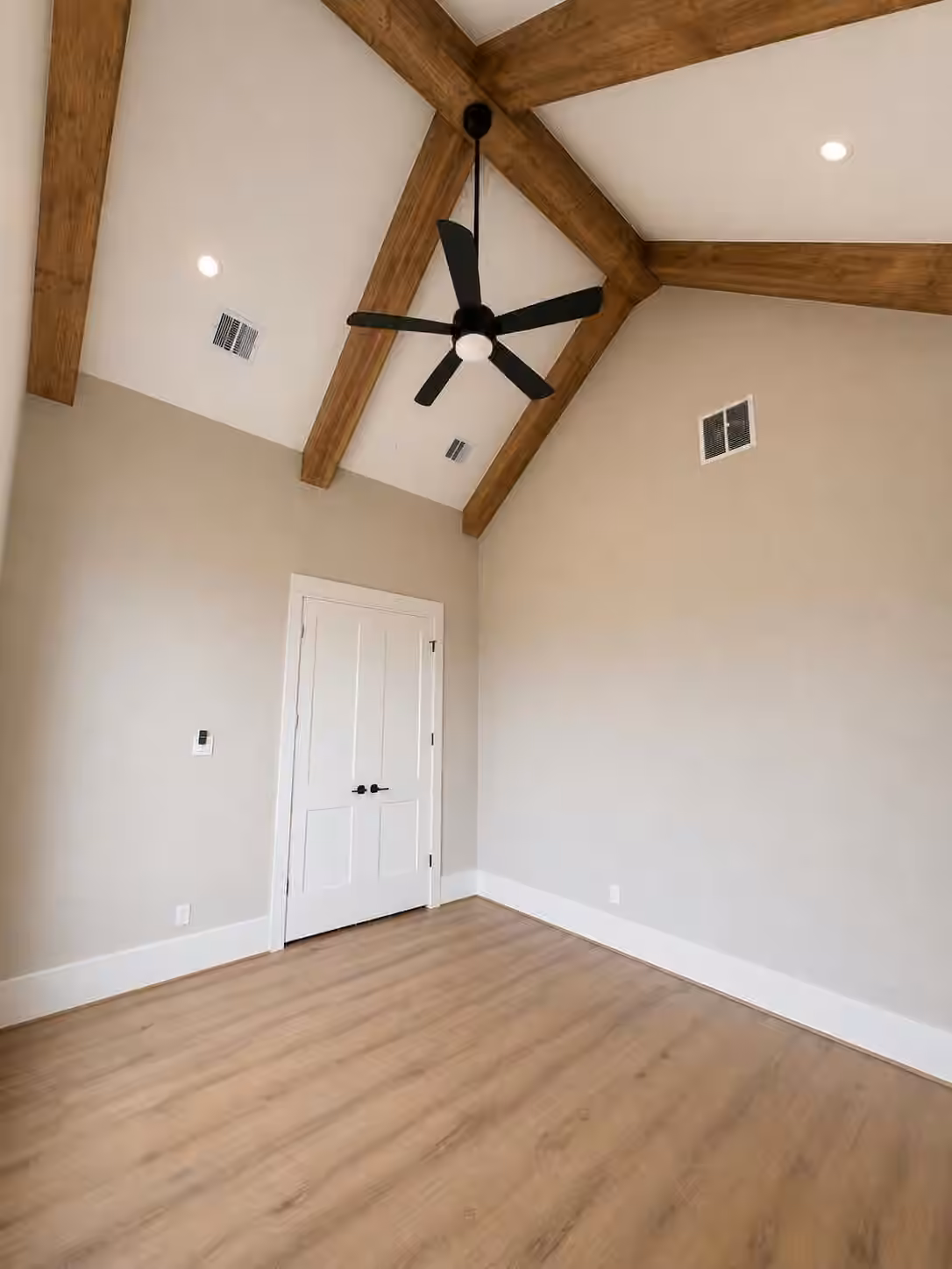 Photo 7 of 3811 Lakeridge Parkway, Baytown, TX