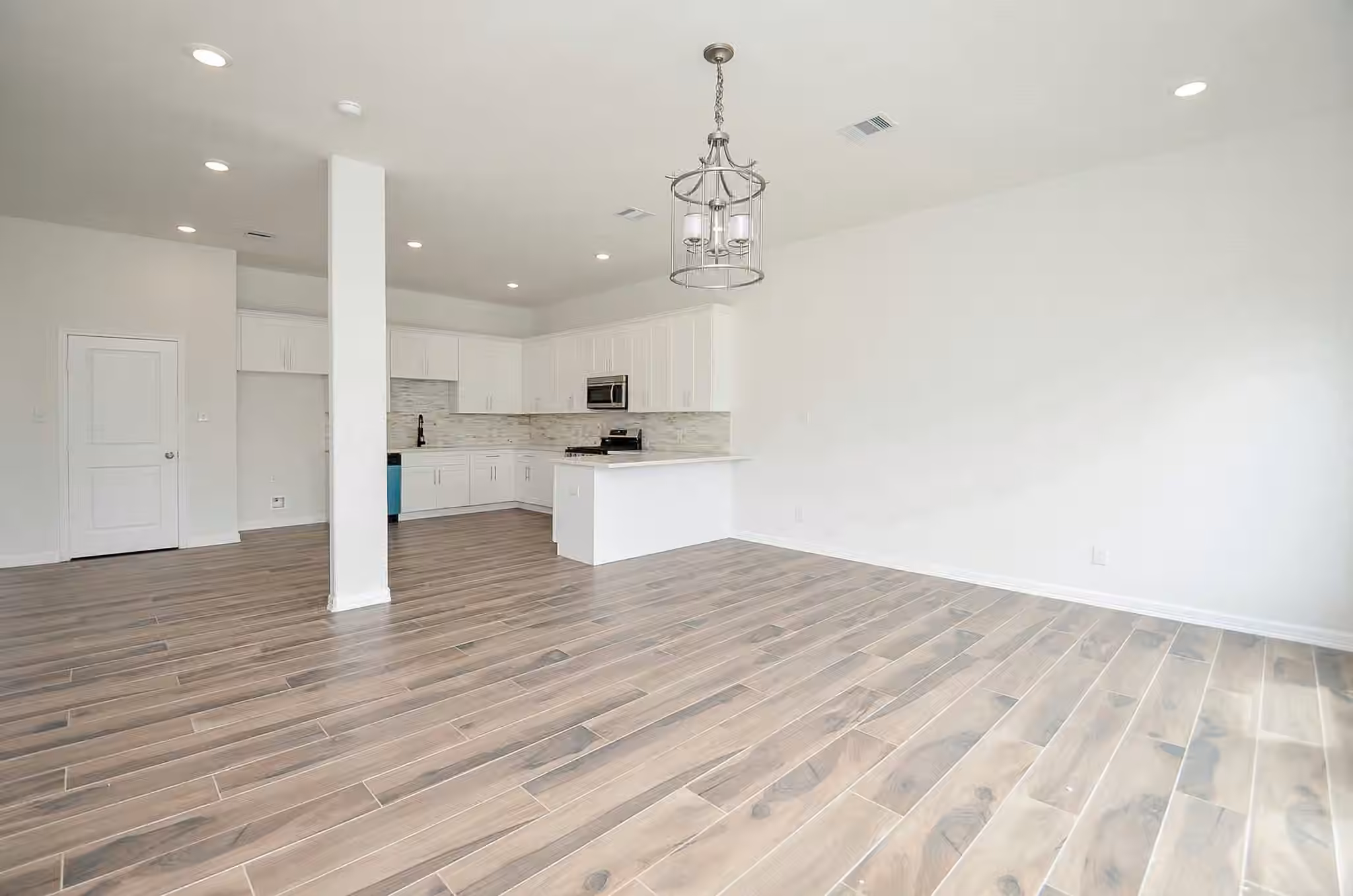 Photo 6 of 8630 Scott Street, Houston, TX