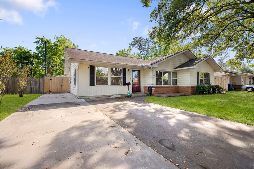 Photo of 1413 Andrea Drive, Bay City, TX
