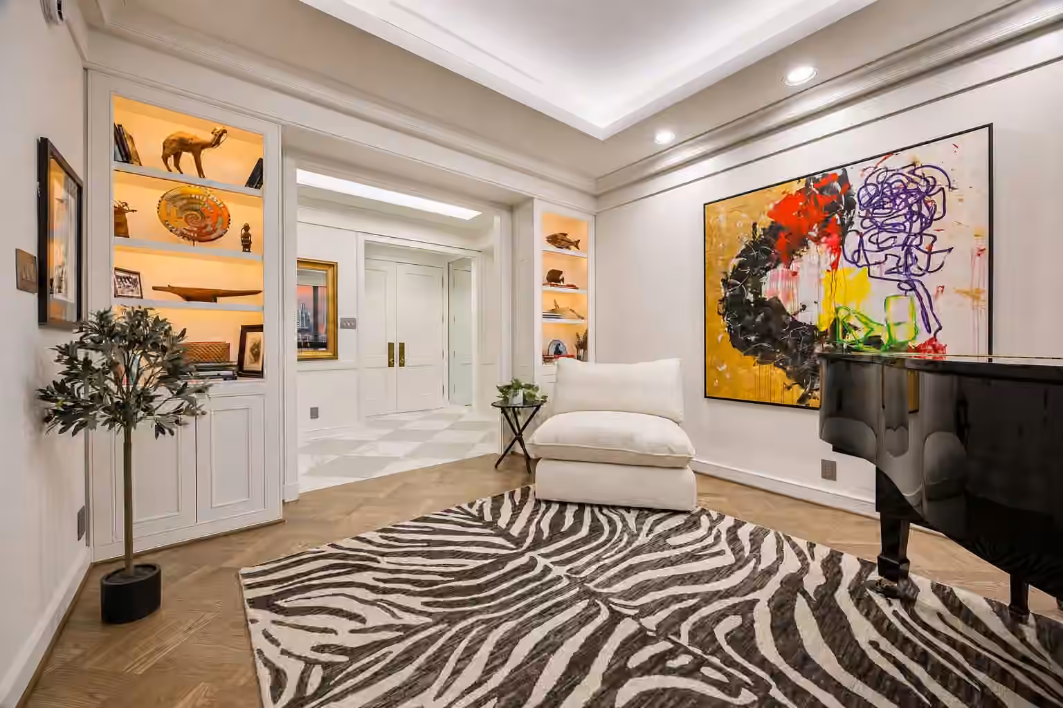 Photo 4 of 5001 WOODWAY Drive PH2, Houston, TX